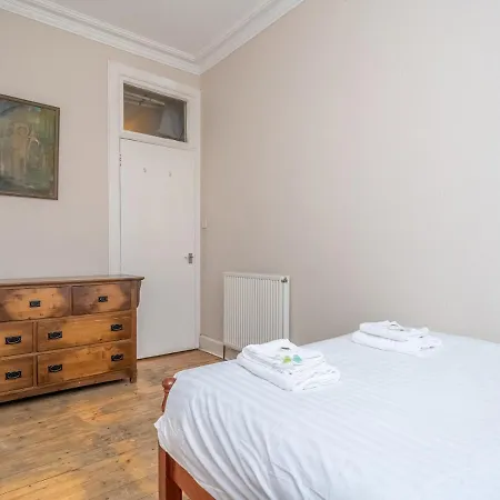 Stylish & Homely 2 Beds Flat Nearcity Centre * إدنبرة