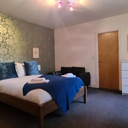 Pass The Keys Spacious 3beds Flat Near Centre - Free Parking Edinburgh