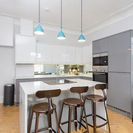 Hamilton Place Stylish 1br-1ba In Stockbridge Edinburgh