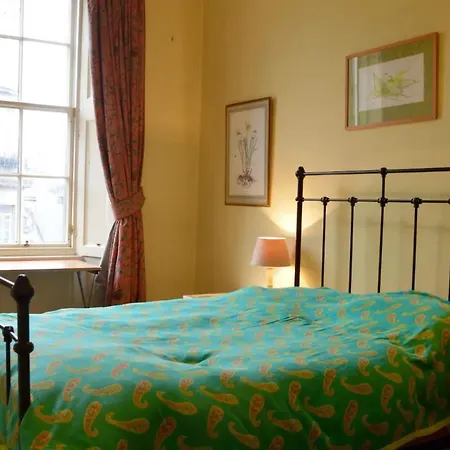 Large Central New Town Flat Apartment Edinburgh