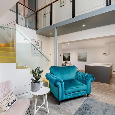 Luxury Architect Designed 13 Mins To Royal Mile Casa vacanze Edimburgo