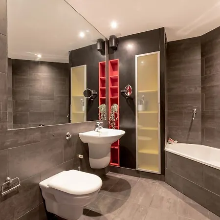 Semesterbostad Luxury Architect Designed 13 Mins To Royal Mile *