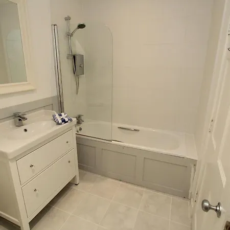 Centre New Town 2 Bedroom Flat * Edimburgo