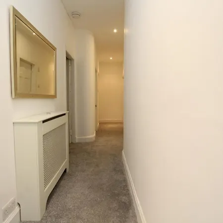 Appartamento Centre New Town 2 Bedroom Flat *