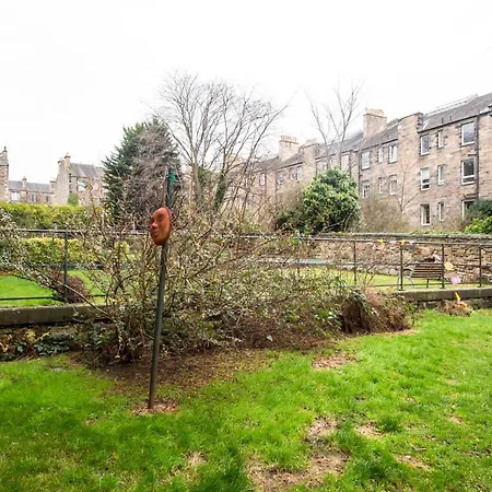 Modern Sleeps 6 아파트 에든버러