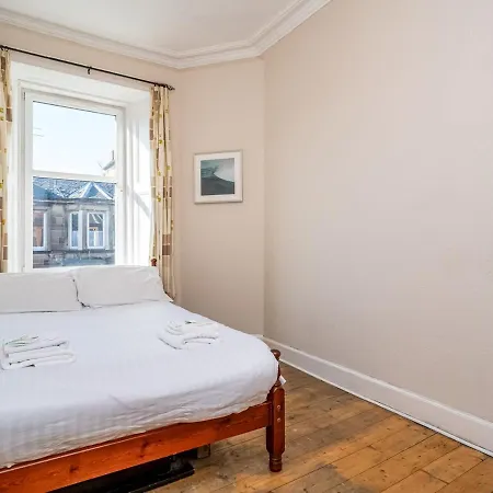 Stylish & Homely 2 Beds Flat Nearcity Centre إدنبرة