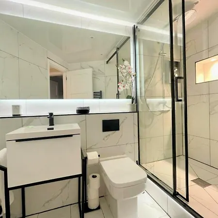 Stylish, And Cosy 1br & Sofa Bed, Nr Canongate Apartment