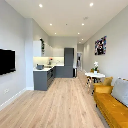 Chic, Newly Reno'd 1 Bed Open Plan, Nr The Meadows Apartament Edynburg