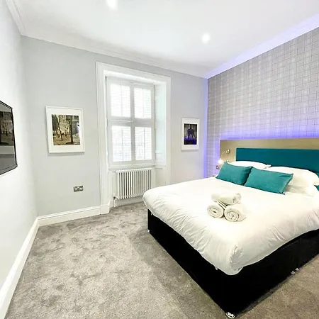 Gorgeous 2br & Bolt-hole *