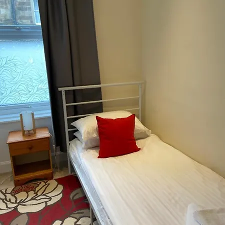 Apartamento At Haymarket Edimburgo