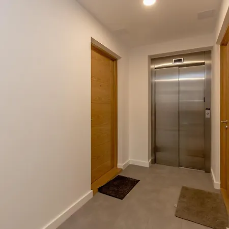 Altido Airy 3-bed Apt Near Royal Botanic Garden Apartment Edinburgh