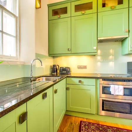 Famous House, 1 Minute From Castle Apartament Edynburg