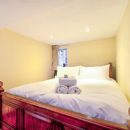 Famous House, 1 Minute From Castle Apartament Edynburg