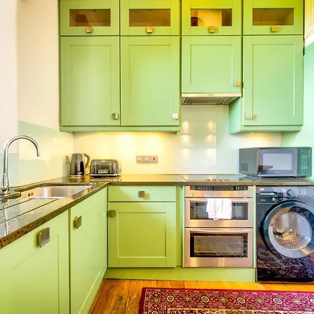 Apartament Famous House, 1 Minute From Castle Edynburg