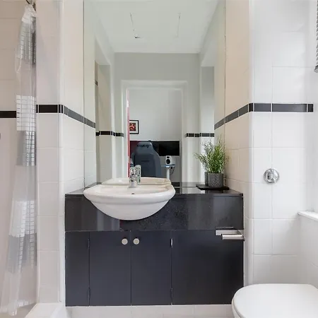 Luxury Architect Designed 13 Mins To Royal Mile Semesterbostad Edinburg