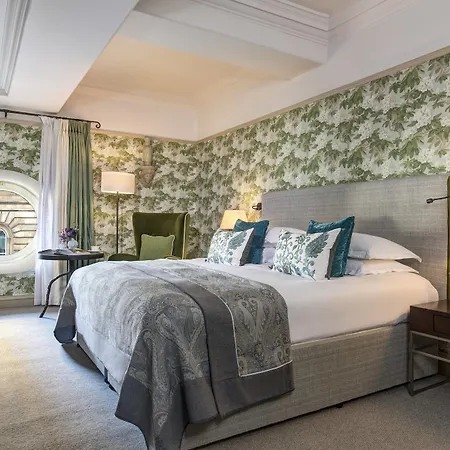 The Balmoral 5* Edinburgh