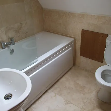 Cambridge House 3* Edimburgo