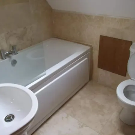 Cambridge House 3* EDI