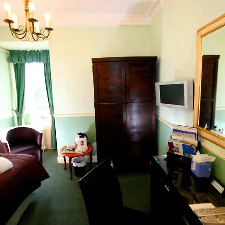 100 Princes Street Hotel Edinburgh