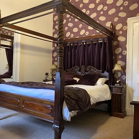 Glenalmond House Guest house 4*