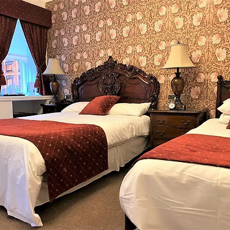 Glenalmond House 4* Edynburg