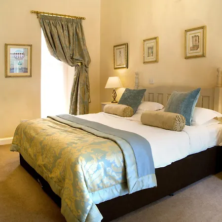 Dalhousie Castle Y Aqueous Hotel 4*