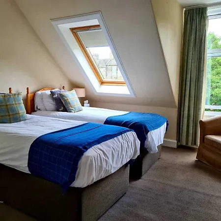 Ceilidh-donia Hotel 3*