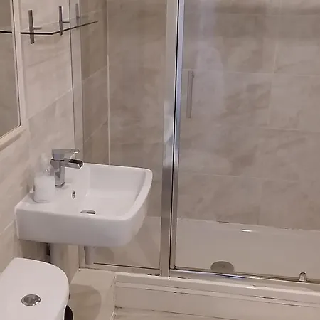 The City- Braveheart House Pansiyon Edinburgh