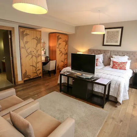Hotel Tigerlily