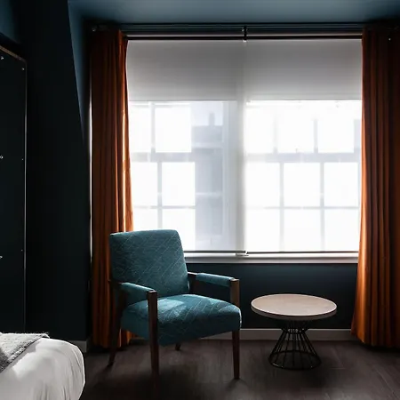 Heeton Concept Queen Street Aparthotel 4*