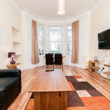 Charming Large City Centre Apartment