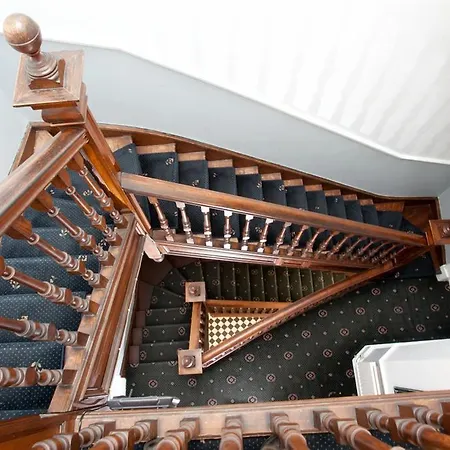 Garfield Frühstückspension