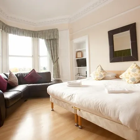 Oda ve Kahvaltı Garfield