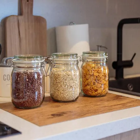 Lovely Beneath Castle エディンバラ