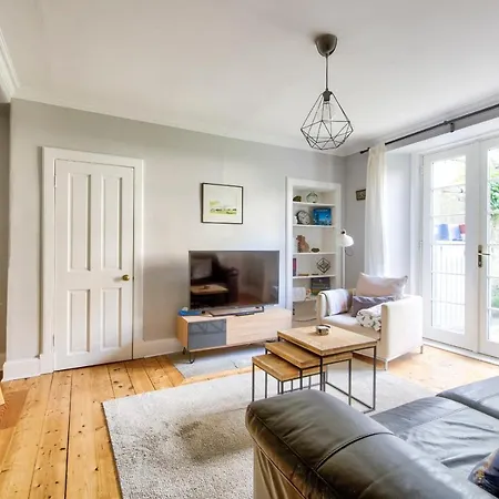 Guestready Fantastic 1bdr Wgarden In Stockbridge *