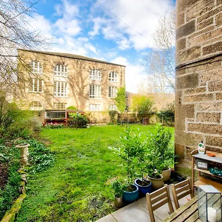 Guestready Fantastic 1bdr Wgarden In Stockbridge Apartment *
