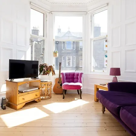 Joivy Gorgeous 1-bed Flat With A Shared Garden Apartment