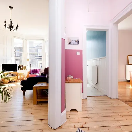 Joivy Gorgeous 1-bed Flat With A Shared Garden Apartment