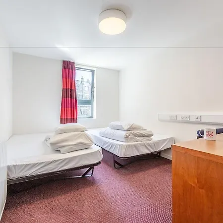Hotel Euro Halls 2*