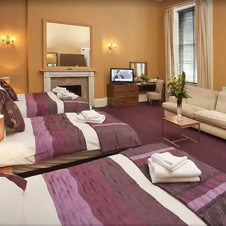 New Town Hotel