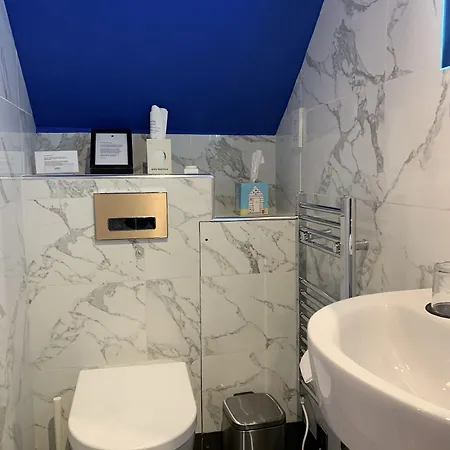 Guest house Southside 4*