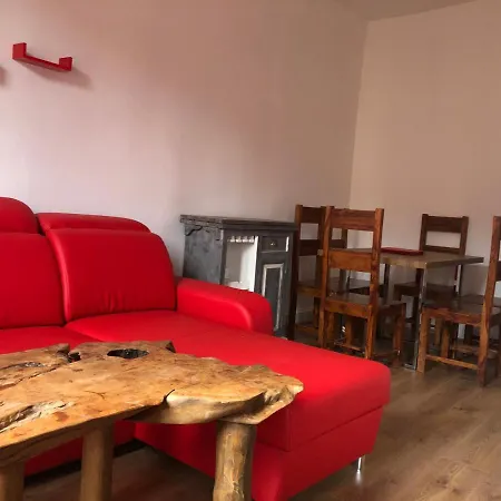 Desirable Edinburgh Apartment By The City Centre شقة *