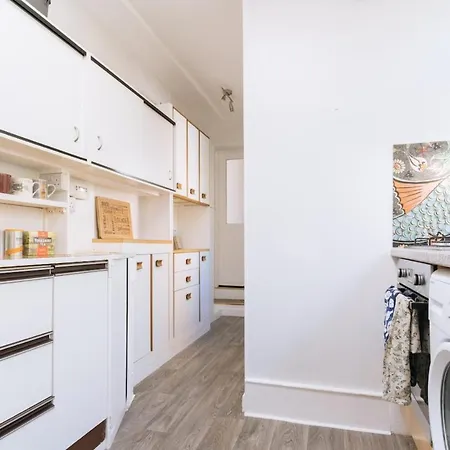 Cosy 2 Bedroom In In A Great Location * Edimburgo