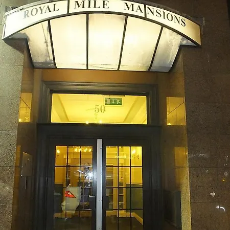 8 Royal Mile Mansions * Édimbourg