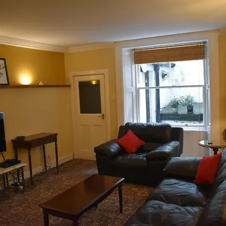 West End Διαμέρισμα