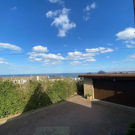 Eastfield * إدنبرة