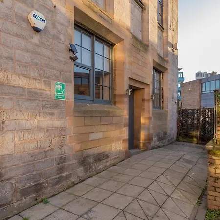 Bohemian Luxury In The Heart Edinburghs Leith District Апартаменты Эдинбург