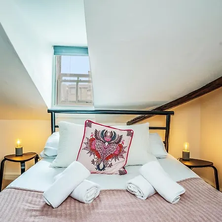 Castle Street - Colourful Retreat In Heart Of Centre - Walk To Everywhere! Appartement Édimbourg