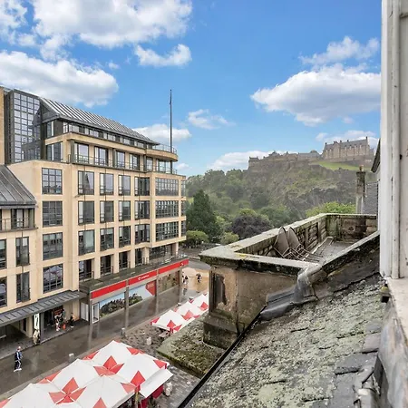 Castle Street - Colourful Retreat In Heart Of Centre - Walk To Everywhere! Appartement *