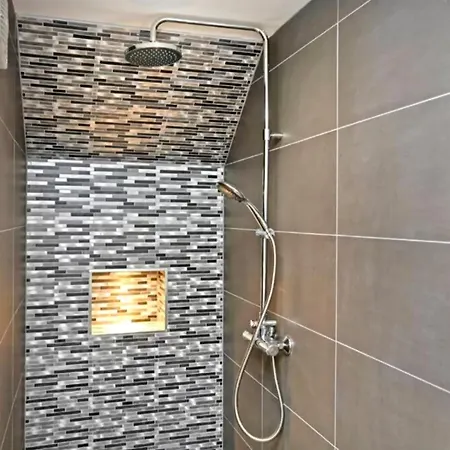 Апартаменты Ultra Modern, Stylish Next To Princes St *